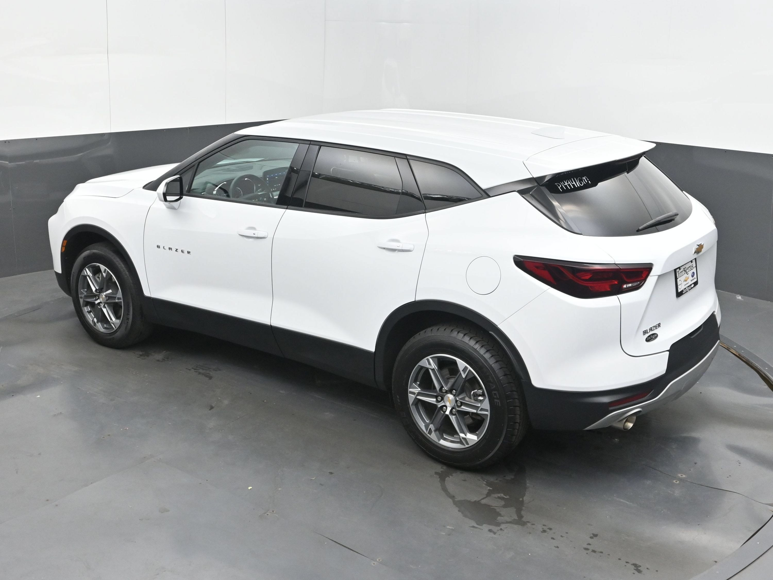 Used 2025 Chevrolet Blazer LT FWD image 35