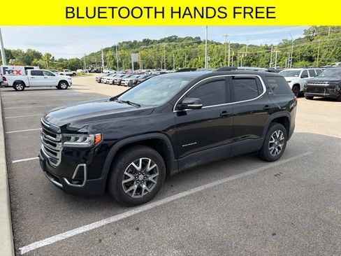 Used 2023 GMC Acadia SLT AWD/4WD image 3