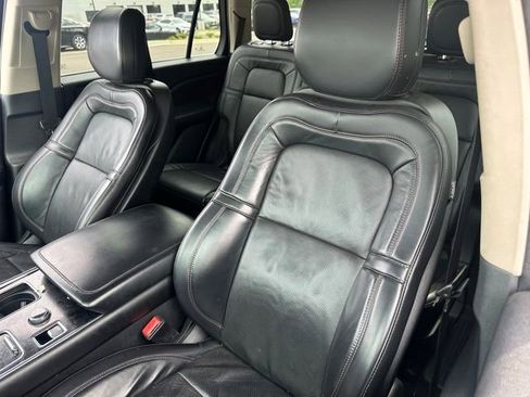 Used 2020 Lincoln Aviator Reserve w/ Elements Package Plus RWD image 7