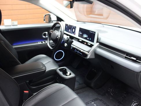 Used 2024 Hyundai Ioniq 5 Limited image 11