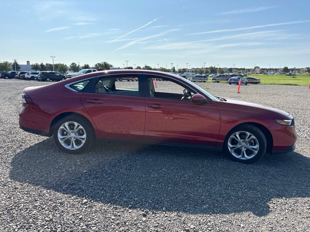 Used 2024 Honda Accord LX image 9