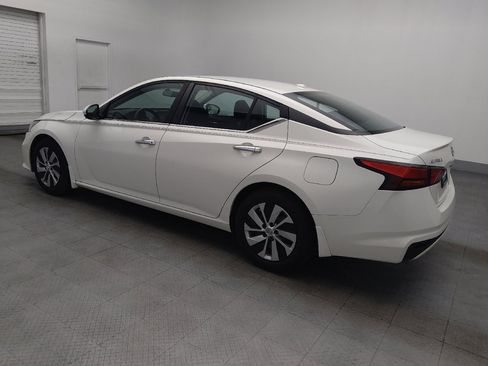 Used 2019 Nissan Altima 2.5 S FWD image 3