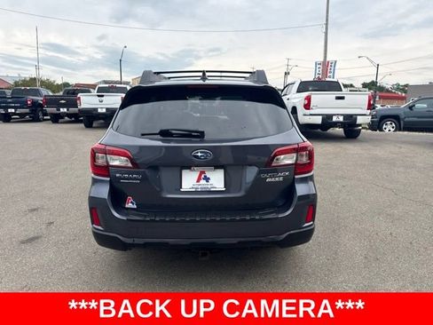Used 2017 Subaru Outback 2.5i Premium AWD/4WD image 4