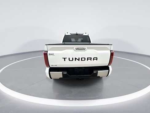 Used 2025 Toyota Tundra Limited AWD/4WD image 7