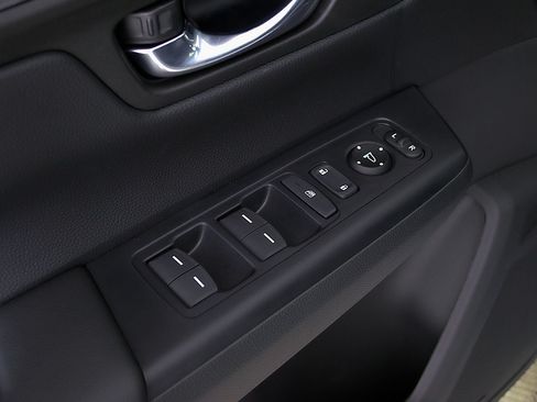 Used 2026 Honda CR-V Sport-L image 17