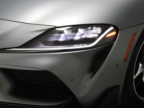 Used 2020 Toyota Supra Premium w/ Driver Assist Package image 49