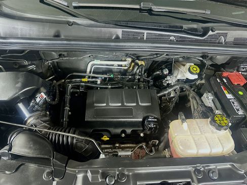 Used 2020 Chevrolet Trax LS image 31