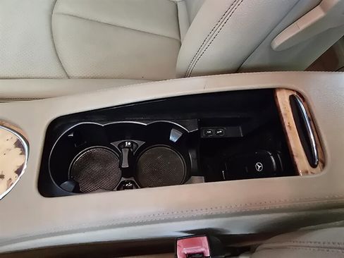 Used 2007 Mercedes-Benz E 350 4MATIC Wagon image 32