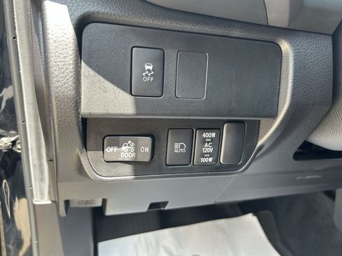 Certified 2023 Toyota Tacoma TRD Sport w/ Technology Package AWD/4WD image 16