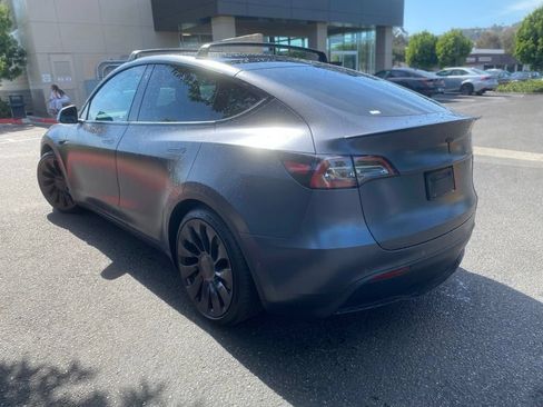 Used 2022 Tesla Model Y Performance AWD/4WD image 4