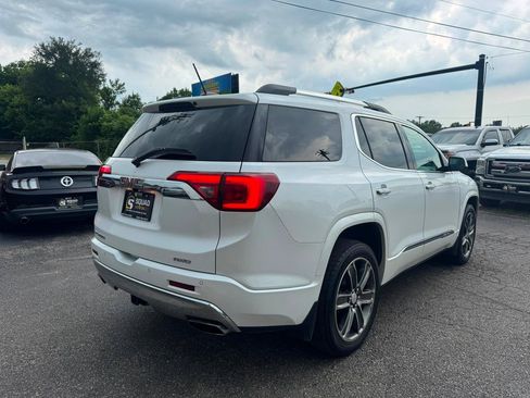 Used 2017 GMC Acadia Denali w/ Technology Package AWD/4WD image 5