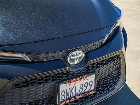 Used 2021 Toyota Corolla LE w/ Carpet Mat Package (TMS) FWD image 10