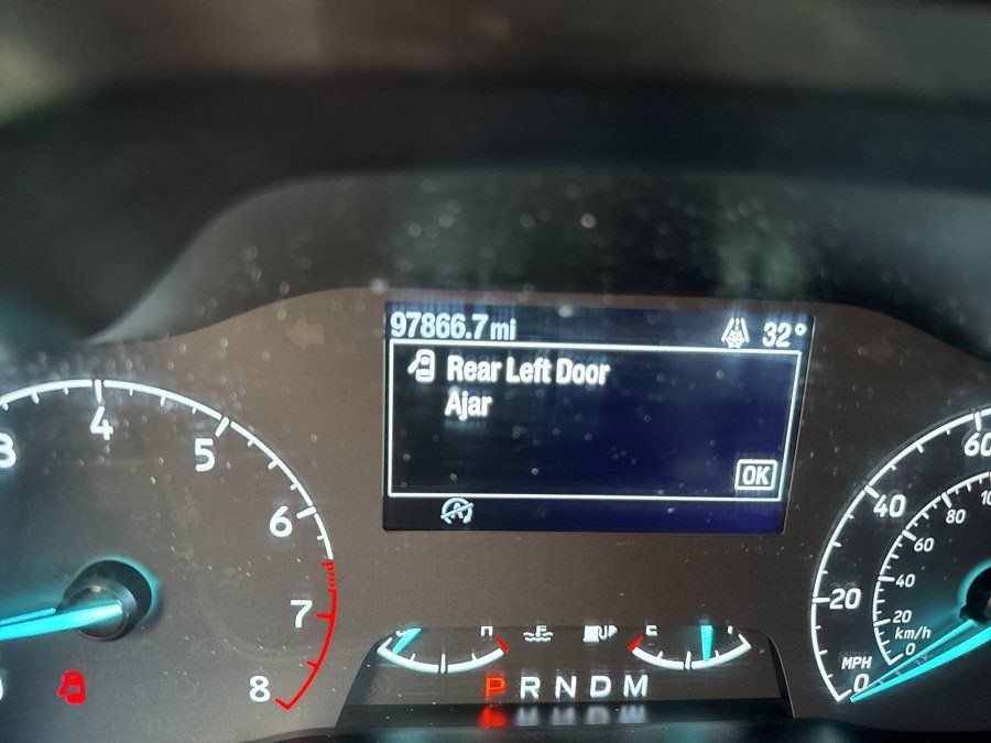 Used 2022 Ford Transit Connect XL FWD image 25