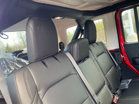 New 2026 Jeep Wrangler Sahara image 32