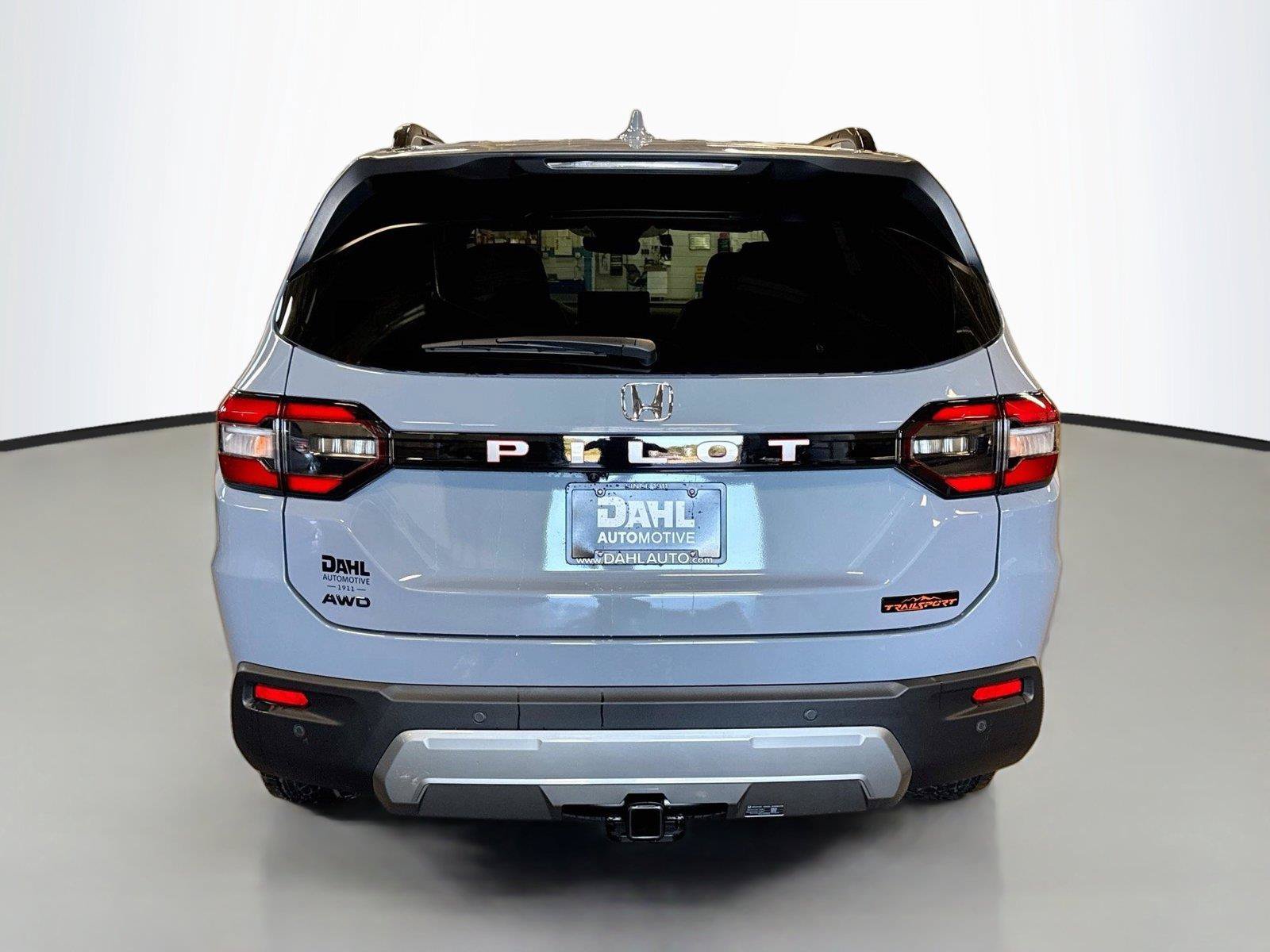 New 2026 Honda Pilot TrailSport image 12