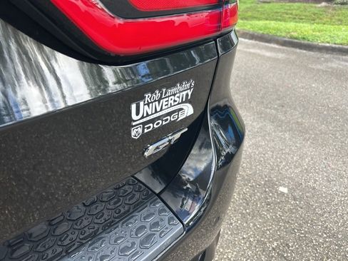 Used 2022 Dodge Durango GT image 17