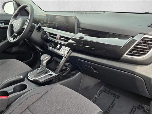 Used 2026 Kia Seltos S image 22