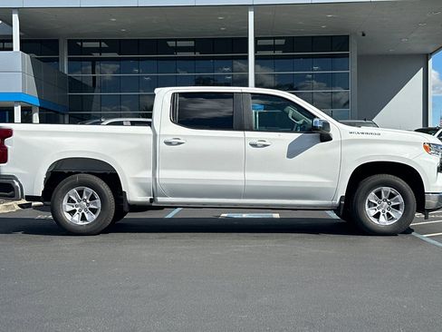New 2026 Chevrolet Silverado 1500 LT image 2
