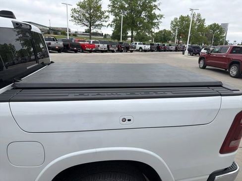 Used 2023 RAM 1500 Limited AWD/4WD image 16