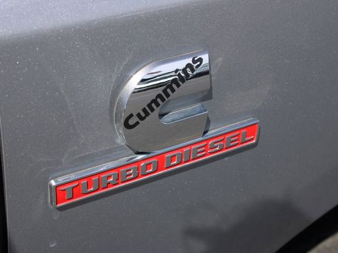 Used 2024 RAM 2500 Laramie w/ Safety Group image 28