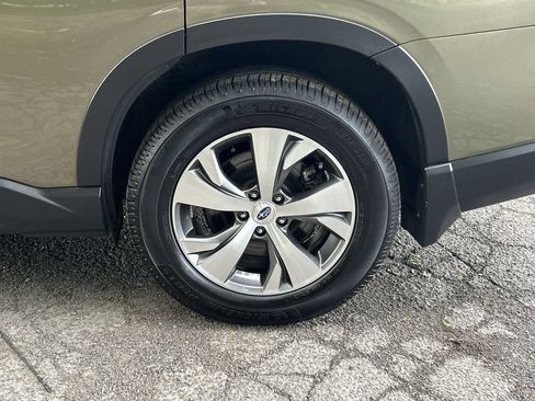 Certified 2023 Subaru Ascent Premium w/ Convenience Package AWD/4WD image 11