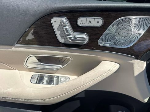 Used 2025 Mercedes-Benz GLE 350 4MATIC image 21