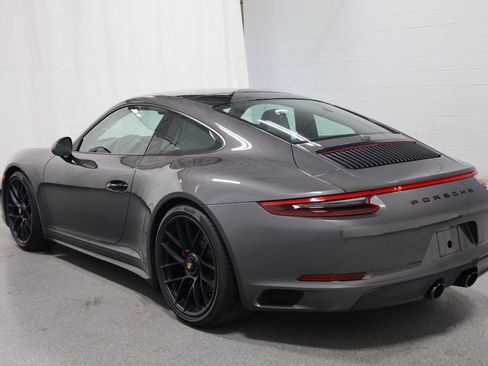 Used 2019 Porsche 911 Carrera GTS image 3