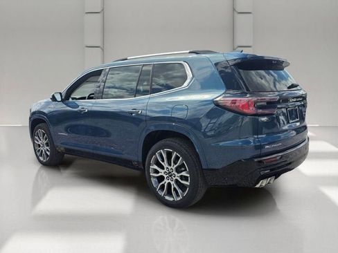 Used 2026 GMC Acadia Denali Ultimate FWD image 3