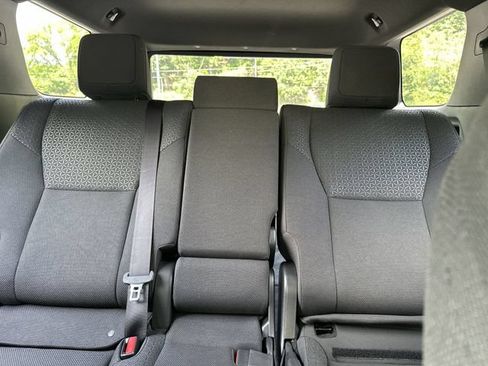 Certified 2025 Toyota 4Runner SR5 AWD/4WD image 26