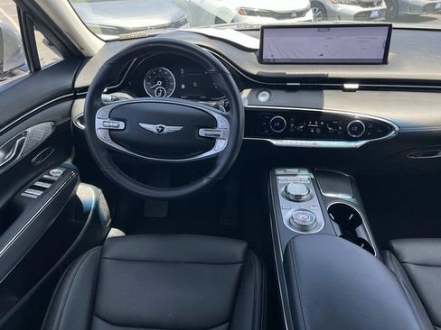 Used 2023 Genesis GV70 2.5T w/ Select Package AWD/4WD image 7