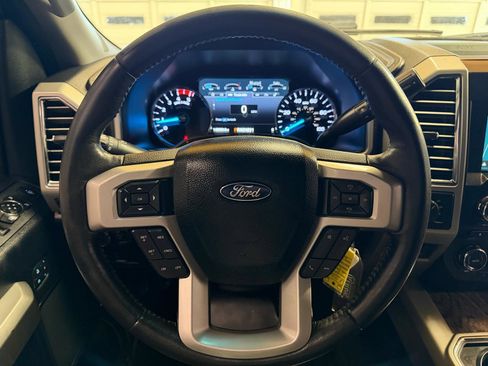 Used 2017 Ford F250 Lariat w/ Lariat Value Package image 15