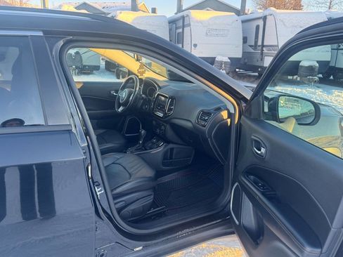 Used 2020 Jeep Compass Limited image 16