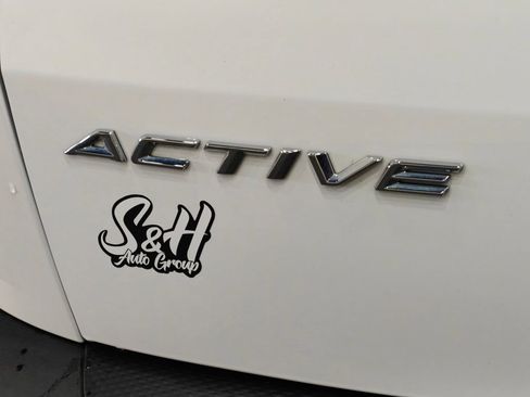 Used 2023 Ford Escape Active AWD/4WD image 47