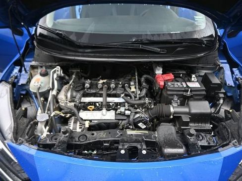 Used 2024 Nissan Versa SV FWD image 12