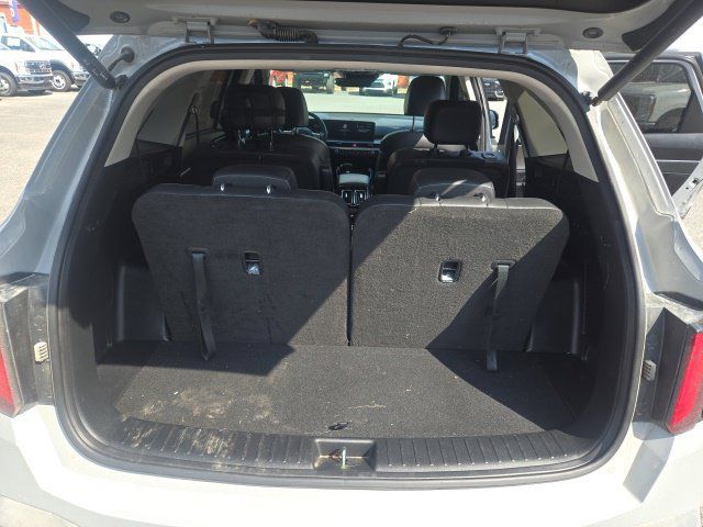 Used 2024 Kia Sorento SX FWD image 9