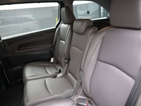 Used 2019 Honda Odyssey Elite image 21