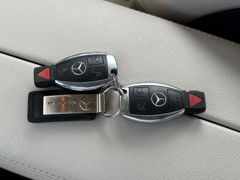 Used 2016 Mercedes-Benz C 300 4MATIC Sedan image 62