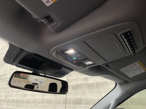 Used 2025 Ford F350 XLT w/ Black Appearance Package image 27