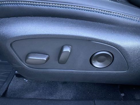 New 2026 Chevrolet Equinox EV LT FWD image 32