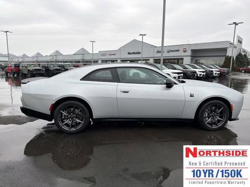 New 2026 Dodge Charger Scat Pack w/ Blacktop Package AWD/4WD image 5