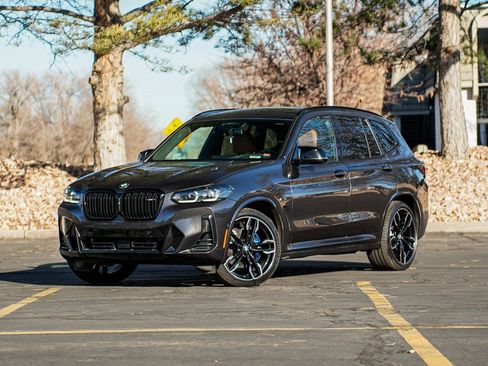 Used 2023 BMW X3 M40i image 1