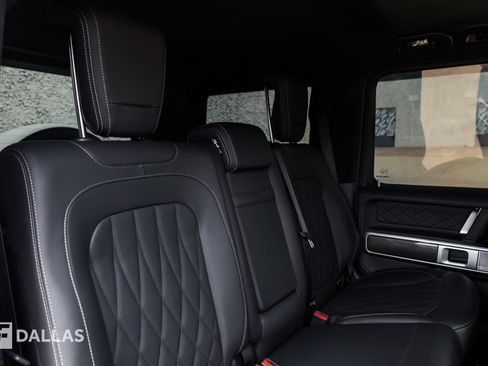 Used 2025 Mercedes-Benz G 63 AMG 4MATIC image 35