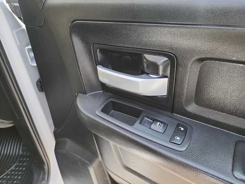 Used 2019 RAM 5500 Tradesman w/ Chrome Appearance Group image 34