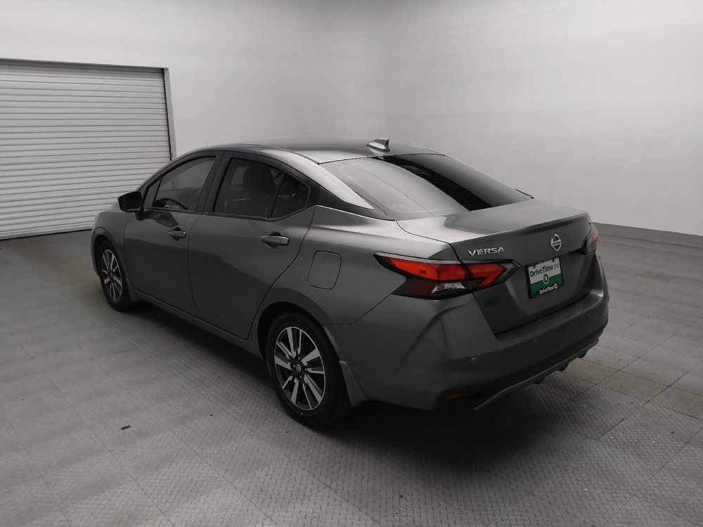 Used 2020 Nissan Versa SV FWD image 5