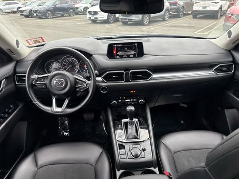 Used 2019 MAZDA CX-5 Touring image 11