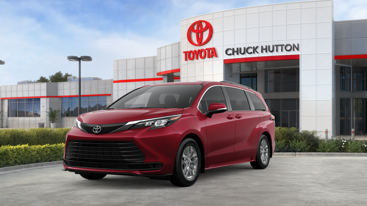 Certified 2026 Toyota Sienna LE AWD/4WD image 31