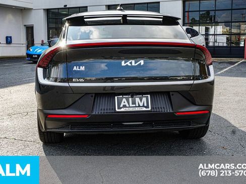 Used 2024 Kia EV6 Light image 11