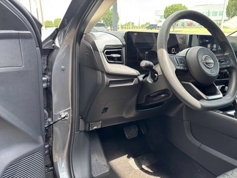 Used 2026 Nissan Kicks SV w/ Cold Weather Package AWD/4WD image 50