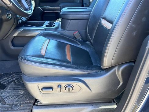 Used 2020 GMC Sierra 1500 AT4 w/ AT4 Premium Package image 18
