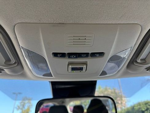 Used 2022 Toyota Corolla LE FWD image 22